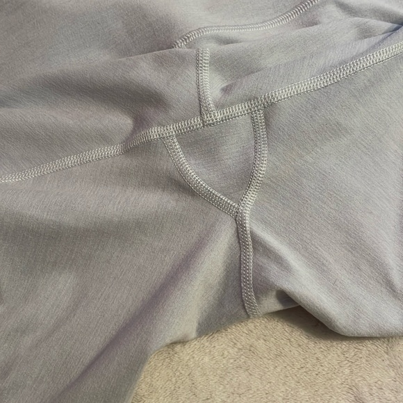 NWOT Playground Active Sunset Leggings in Ice Blue - Picture 9 of 9